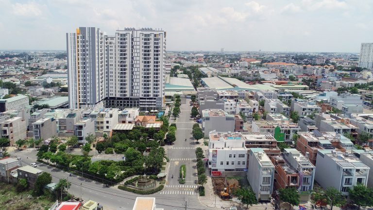 BỎ PHỐ VỀ QUÊ SAU CƠN SỐT ĐẤT VÙNG VEN TP.HCM