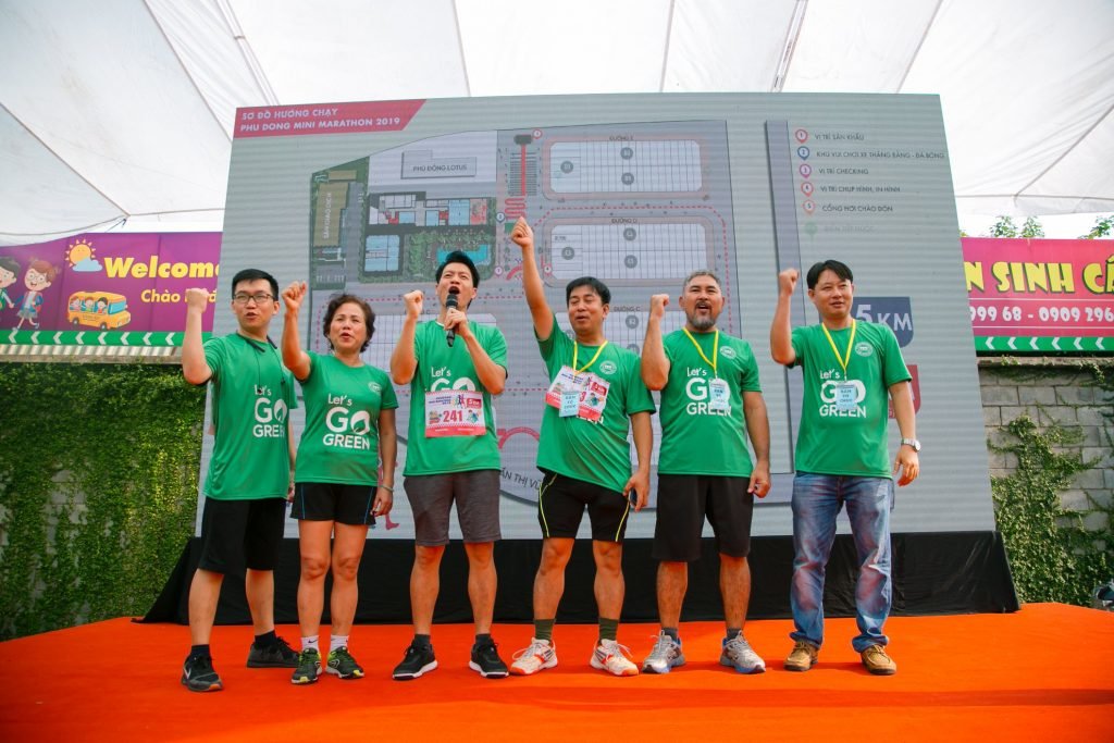 PHÚ ĐÔNG MINI MARATHON 2019 – CÙNG CHẠY BỘ VÌ MỘT TƯƠNG LAI XANH