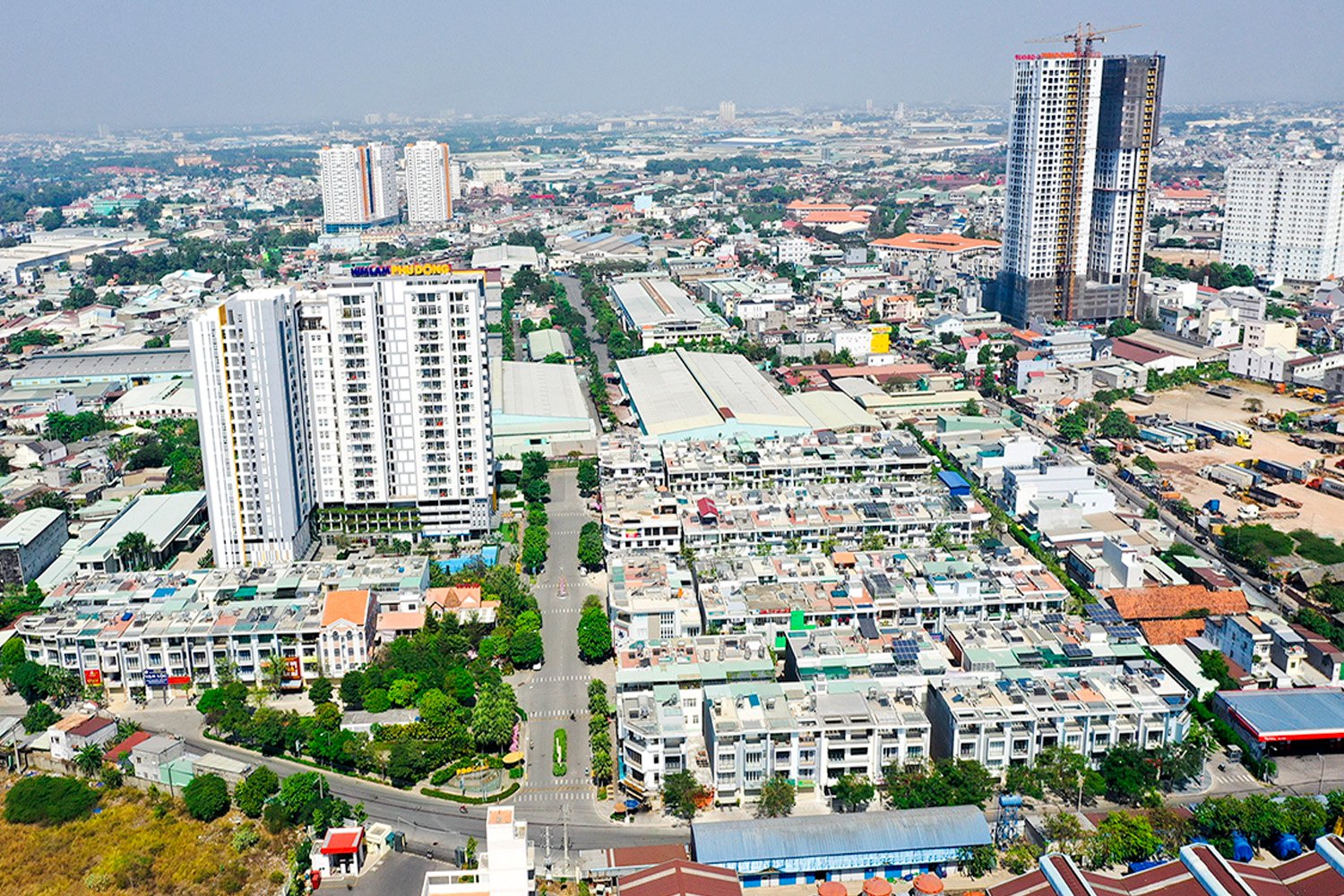 NHỮNG TIỆN ÍCH VÀ HOẠT ĐỘNG CỘNG ĐỒNG TỪ PHÚ ĐÔNG GROUP