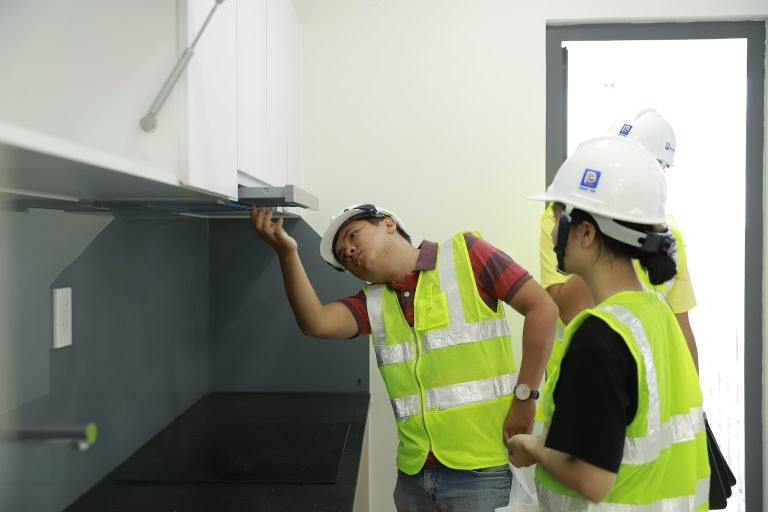 THIẾU DỰ ÁN MỚI, NGƯỜI DÂN SĂN DỰ ÁN SẮP BÀN GIAO ĐỂ MUA