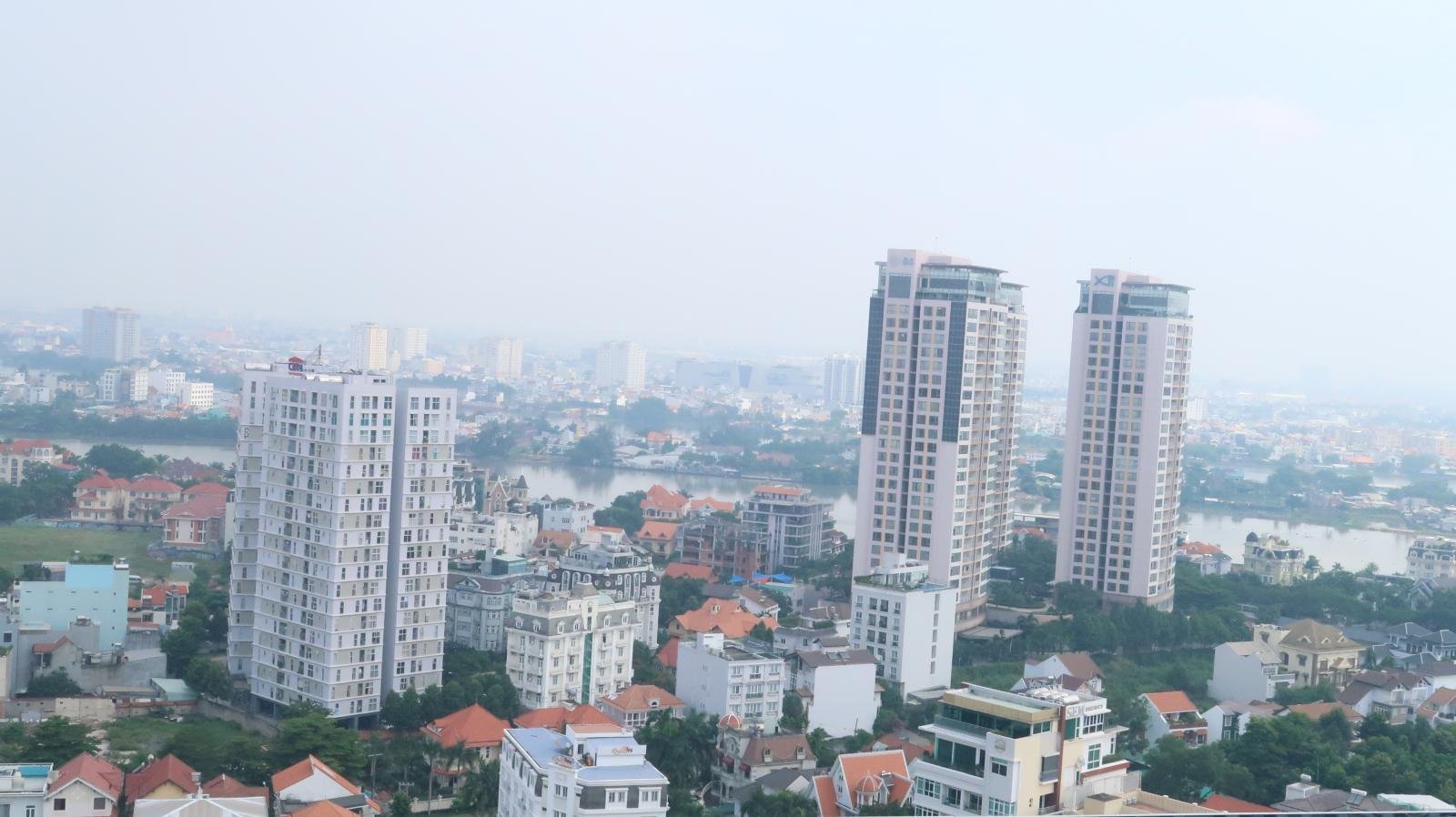 LÃI SUẤT NGÂN HÀNG GIẢM MẠNH, TIỀN NHÀN RỖI CÓ ĐỔ VỀ NHÀ ĐẤT?