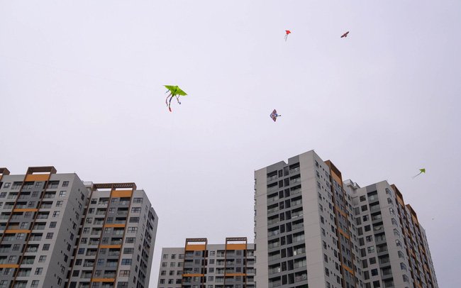 THỊ TRƯỜNG BẤT ĐỘNG SẢN “NỔI SÓNG” DỊP CUỐI NĂM?