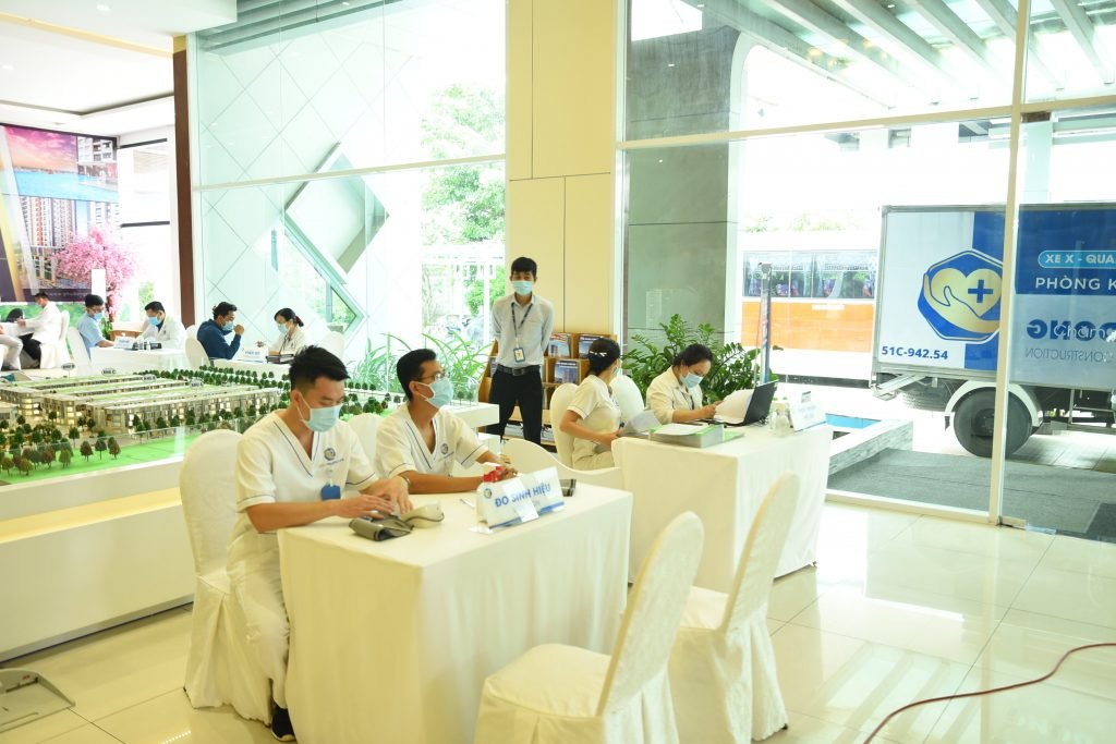 PHÚ ĐÔNG GROUP TỔ CHỨC KHÁM SỨC KHỎE ĐỊNH KỲ CHO NHÂN VIÊN