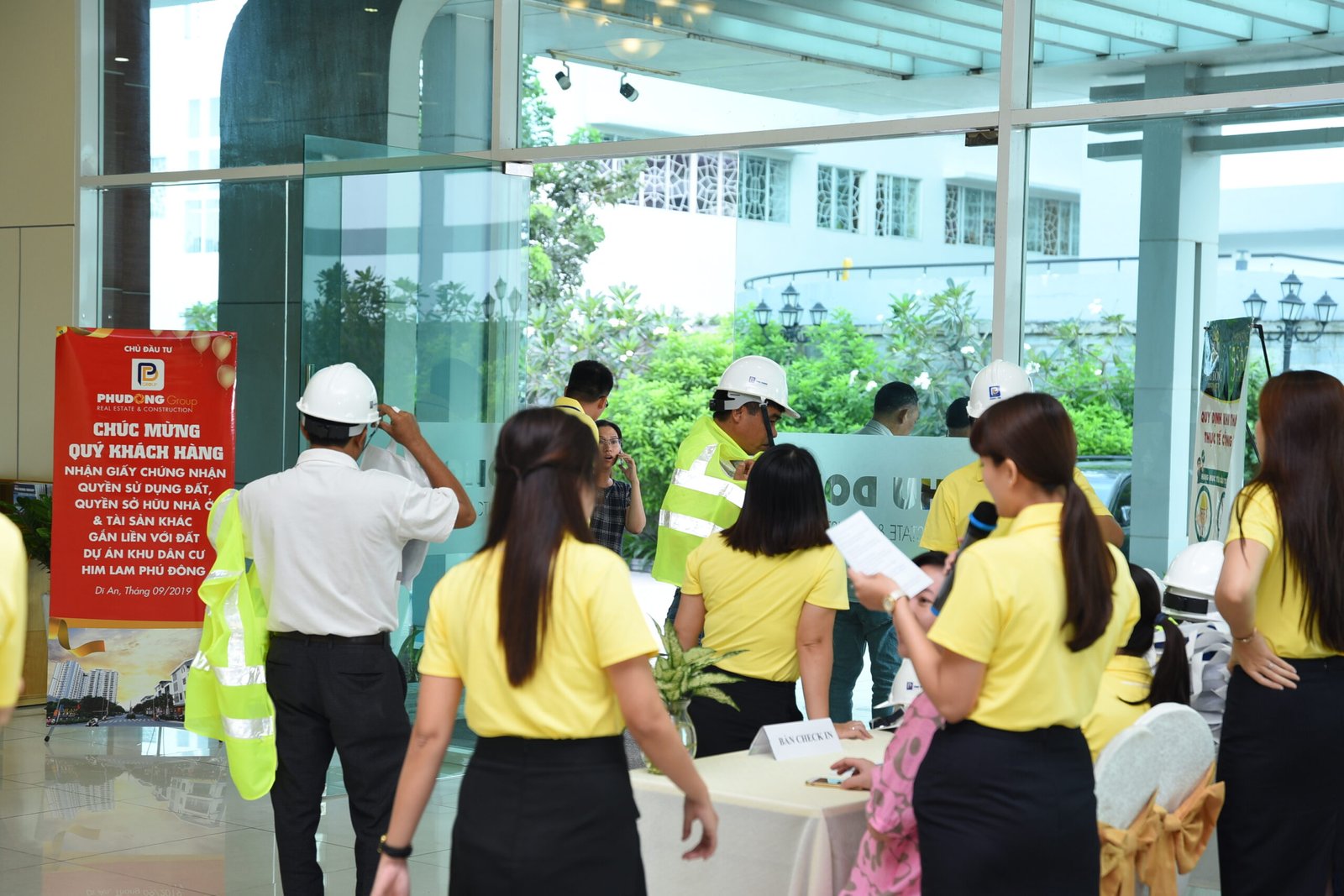 THAM QUAN CĂN HỘ THẬT PHÚ ĐÔNG PREMIER - ĐỢT 2