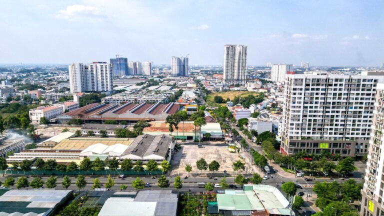 MUA NHÀ TẠI PHÚ ĐÔNG SKY GARDEN KHOẢNG CÁCH KHÔNG CÒN LÀ TRỞ NGẠI