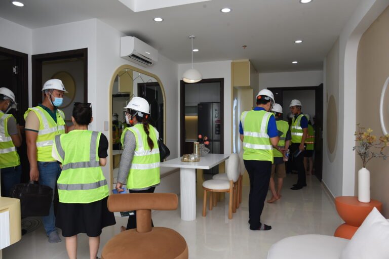 Căn hộ sắp bàn giao “vào mùa gặt”