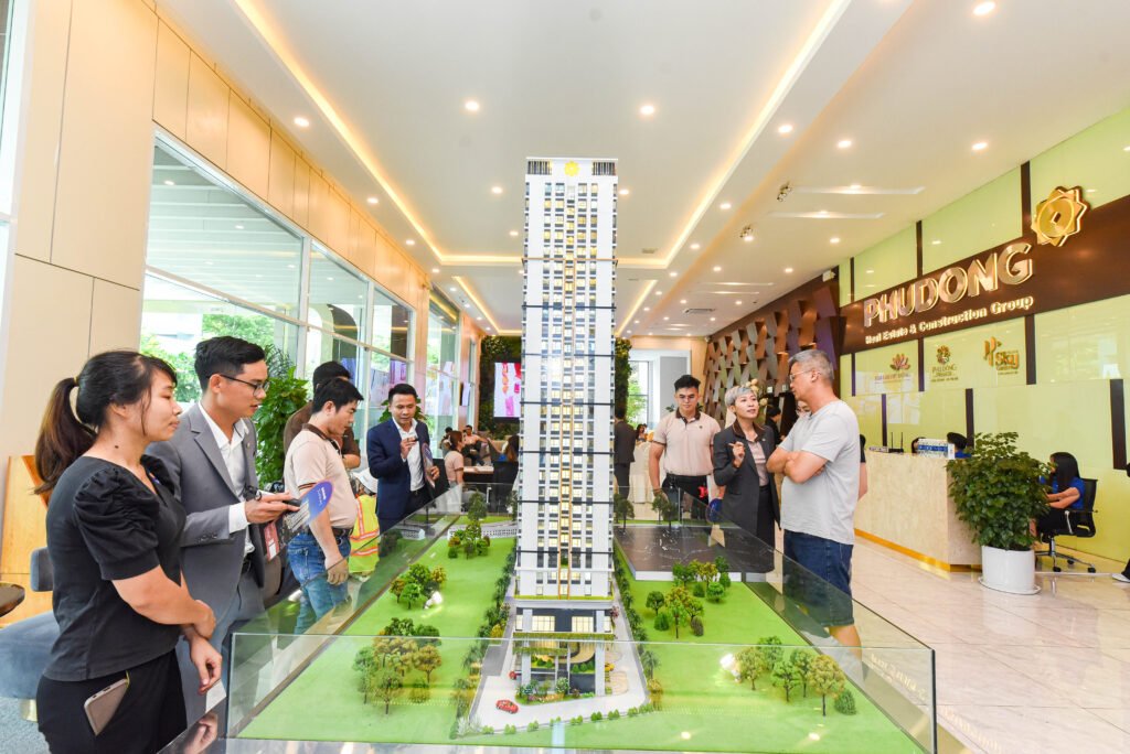 Bất động sản tại các tỉnh lân cận TPHCM “hút” khách