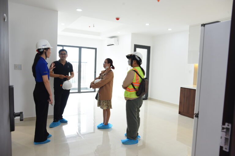 Khan hiếm nguồn cung mới, căn hộ sắp bàn giao ven Tp.HCM rộn ràng sức cầu